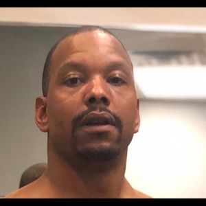 Meet your Posher, Larry